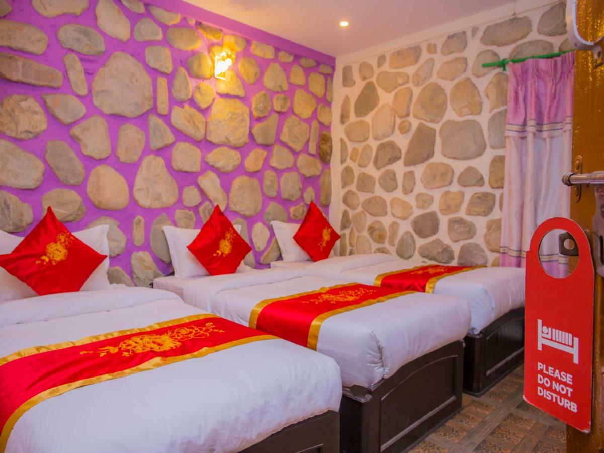 Hotel Fewa Corner & Restro Pokhara Exterior foto