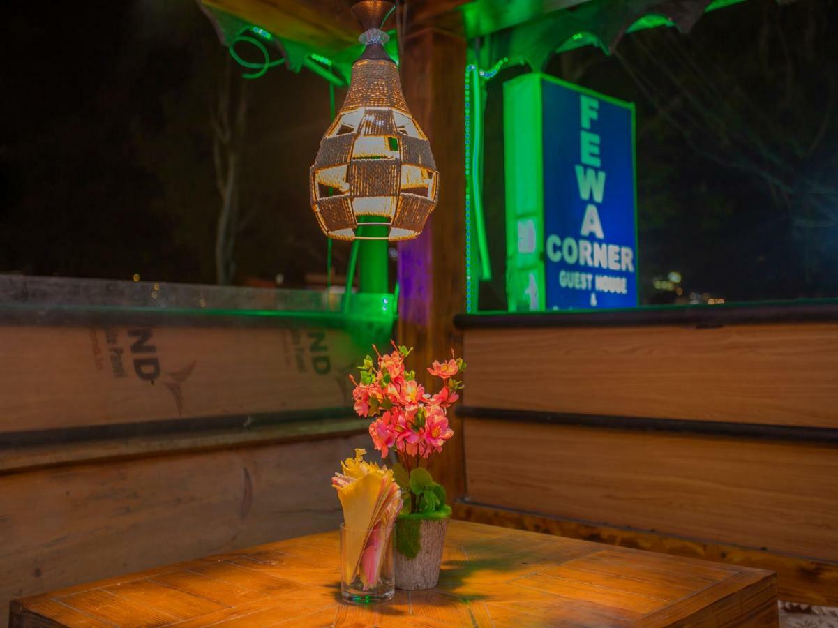 Hotel Fewa Corner & Restro Pokhara Exterior foto